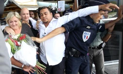 Mardi 7 Février 2012


La présidente du Front National est arrivée à La Réunion