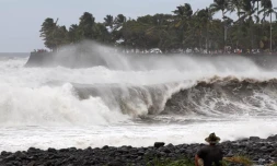 Dimanche 12 Février 2012
Cyclone Giovanna houle dans le nord est de l'île