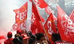 Mobilisation devant la préfecture (photo archives)