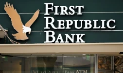 Logo de la banque First Republic, sur la devanture d'une agence Ă Santa Monica, en Californie, le 20 mars 2023