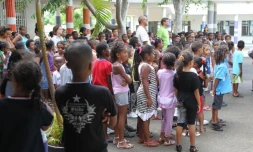 Mardi 20 Mars 2012
Minute de silence à l'école primaire Georges Thiébaut du Port