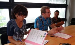 Lundi 26 mars 2012 - Signature de convention entre le Parc national, la SREPEN et le Conservatoire du littoral (Photo D.R)