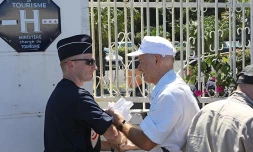 Mercredi 4 Avril 2012


Jacques Delpech, représentant de l'association des professeurs d'histoire géographie de La Réunion