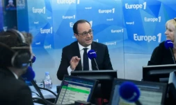 François Hollande lors de son intervention sur Europe 1, le 17 mai 2016 à Paris 