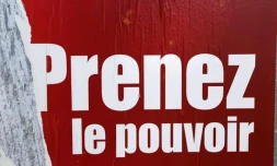 Panneaux d'affiches électorales pour la présidentielle 2012