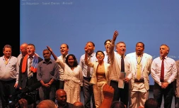 Meeting de François Bayrou photo archive imaz press reunion
