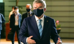 Le président du CIO Thomas Bach avant une rencontre avec le Premier ministre japonais, le 14 juillet 2021 à Tokyo