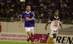 Samedi 26 mai 2012 - Match de gala entre la All Star Team et la sélection de La Réunion au stade Paul Julius Bénard (photo image-reunion.re)