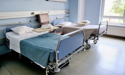 Le CHU de Reims (Marne) s'est de nouveau prononcé lundi en faveur d'un "arrêt des traitements" de Vincent Lambert, dans un état végétatif après un accident de la circulation depuis 2008