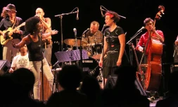 lundi 11 Juin 2012

Moriarty et Christine Salem