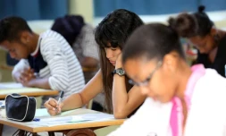 Lundi 18 Juin 2012
Baccalauréat 2012 au lycée Jean Hinglo au Port