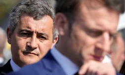 Gérald Darmanin et Emmanuel Macron lors d'une visite à la cité de La Castellane, le 19 mars 2024 à Marseille
