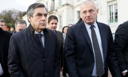 François Fillon et le maire Jean-Marie Vilain le 22 novembre 2016 à Viry-Chatillon