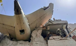 Photo de l'arrière du Boeing d'Air India qui s'est écrasé sur une zone résidentielle près de l'aéroport d'Ahmedabad, dans l'ouest de l'Inde, publiée le 12 juin 2025 sur un compte X de la police indienne.