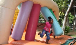 mercredi 18 juillet 2012

Les mercredis au jardin de l'Etat  photo Cristelle Belhote