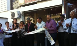 Jeudi 26 juillet 2012 - Inauguration du bureau de change Ă Saint-Denis (Photo D.R)