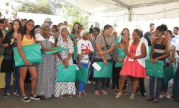 Le Port - Mercredi 1er août 2012 - Lors de la remise des récompenses aux jeunes diplômés (Photo Christelle Belhote)