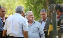 Lundi 13 Août 2012


Arrivée de l'association des maires à la préfecture
