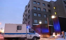Un fourgon de police transporte l'opposant russe Alexeï Navalny, le 20 février 2021 à Moscou