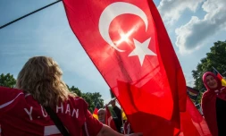 Manifestation à Berlin, le 1er juin 2016, contre le vote par les députés allemands d'une résolution reconnaissant le génocide arménien