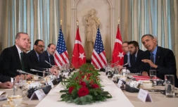 Les présidents turc Recep Tayyip Erdogan et américain Barack Obama le 1er décembre 2015 à Paris