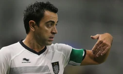 La légende du FC Barcelone et de l'équipe d'Espagne Xavi Hernandez, alors sous les couleurs du club qatari de Al-Sadd, lors d'un match du championnat local, le 27 novembre 2015    