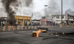 Barrages d'opposants à Cotonou, la capitale économique du Bénin, après des législatives controversées. Le 2 mai 2019