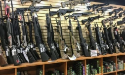 Des armes semi-automatiques en vente chez un armurier de Las Vegas, le 4 octobre 2017