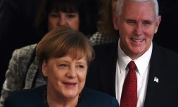 La Chancelière allemande Angela Merkel et le vice-président américain Mike Pence lors de la conférence de sécurité, le 18 février 2017 à Munich