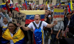 Manifestation contre le président du Venezuela Nicolas Maduro, le 3 août 2024 à Bogota, en Colombie