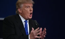 Le candidat républicain à la Maison Blanche Donald Trump lors du premier débat face à Hillary Clinton à Hempstead, dans l'Etat de New York, le 26 septembre 2016