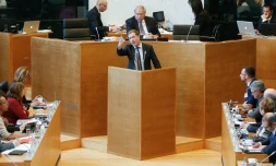 Paul Magnette, président de Wallonie, à la tribune de l'assemblée régionale à Namur, le 14 octobre 2016