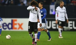 Des joueurs de Nice réagissent après la défaite 2-0 face à Schalke, le 23 novembre 2016 à Gelsenkirchen