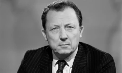 Le ministre de l'Economie, Jacques Delors, le 4 novembre 1982, à Paris