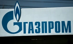 Le logo du géant gazier russe Gazprom, sur une de ses stations-service, à Moscou le 16 avril 2021