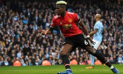 Le milieu de terrain de Manchester United Paul Pogba auteur d'un doublé face à Manchester City le 7 avril 2018
