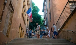Des militants d'extrême droite devant leur local, "La Traboule", à Lyon, le 19 août 2017