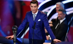 Cristiano Ronaldo après avoir reçu le Prix Fifa du meilleur joueur de l'année 2016, le 9 janvier 2017 à Zurich