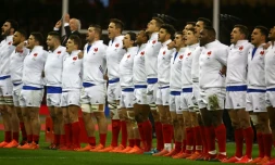 L'équipe de France de rugby lors des hymnes avant le match du Tournoi des six nations contre le pays de Galles le 22 février 2020 à Cardiff