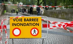 Accès interdit aux voies sur berge en raison des inondations le 5 juin 2016 à Paris
