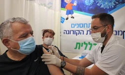   Non, ce docteur israélien ne met pas en garde contre la vaccination