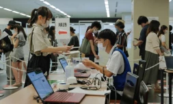   Covid-19 : Non, le Japon n'a pas "abandonné" la vaccination pour prescrire de l'ivermectine