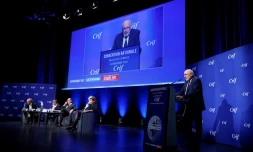   Le nom d'Eric Zemmour a-t-il été "acclamé" lors d'une réunion organisée par le Crif ?