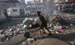   La photo d'une femme politique américaine arrêtée n'est pas liée aux activités d'un gang haïtien
