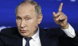   Attention, cette vidéo dans laquelle Vladimir Poutine donnerait son avis sur les présidentielles françaises est parodique