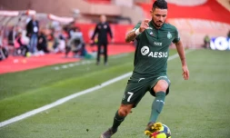 L'attaquant de Saint-Etienne Rémy Cabella buteur lors de la victoire 3-2 à Monaco en L1 le 5 mai 2019