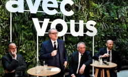  Législatives: la charte obligeant les candidats LREM à soutenir les promesses d'Emmanuel Macron est-elle constitutionnelle ?