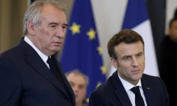   Sortie de l'UE, drapeau européen: les critiques sans nuances de la majorité contre l'alliance des partis de gauche