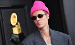 Justin Bieber admet que le vaccin anti-Covid a "ruiné sa vie" ? Attention, cette citation provient d'un site satirique