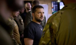 Le président ukrainien Volodymyr Zelensky le 5 septembre 2023 lors d'une visite sur le front dans la région de Donetsk (est)